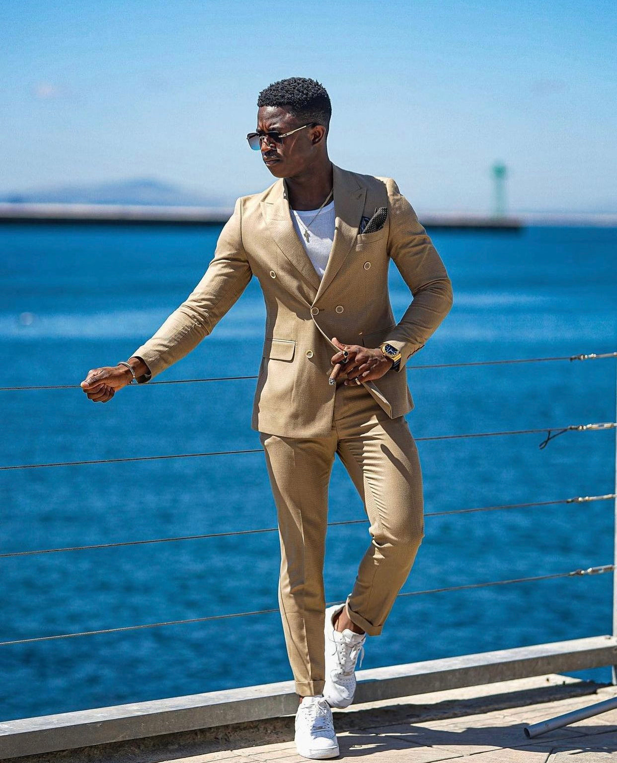 GOLDEN BEIGE DOUBLE-BREASTED SUIT – THE CONSULTANT